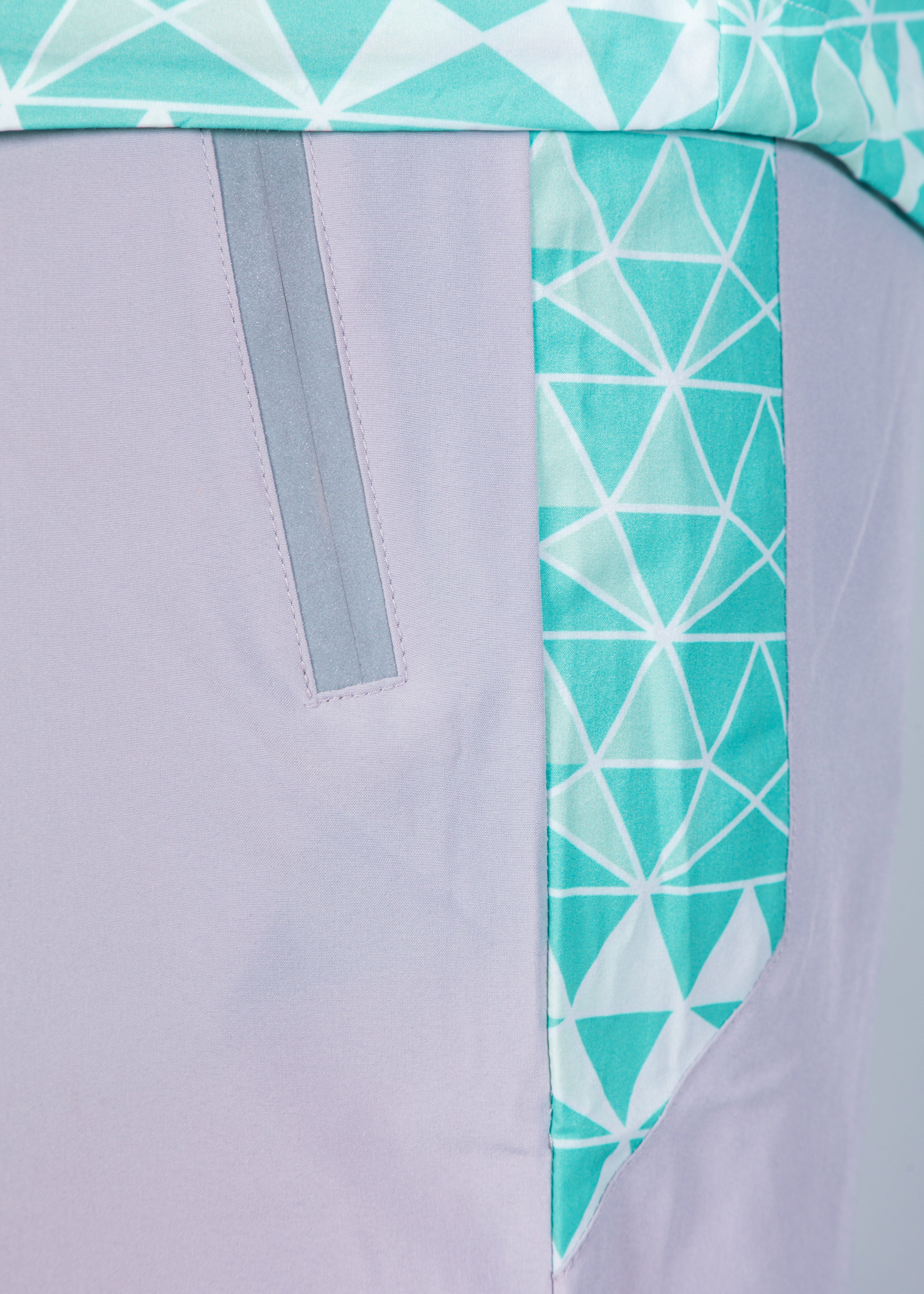 Cascade Shorts - Grey/Mint