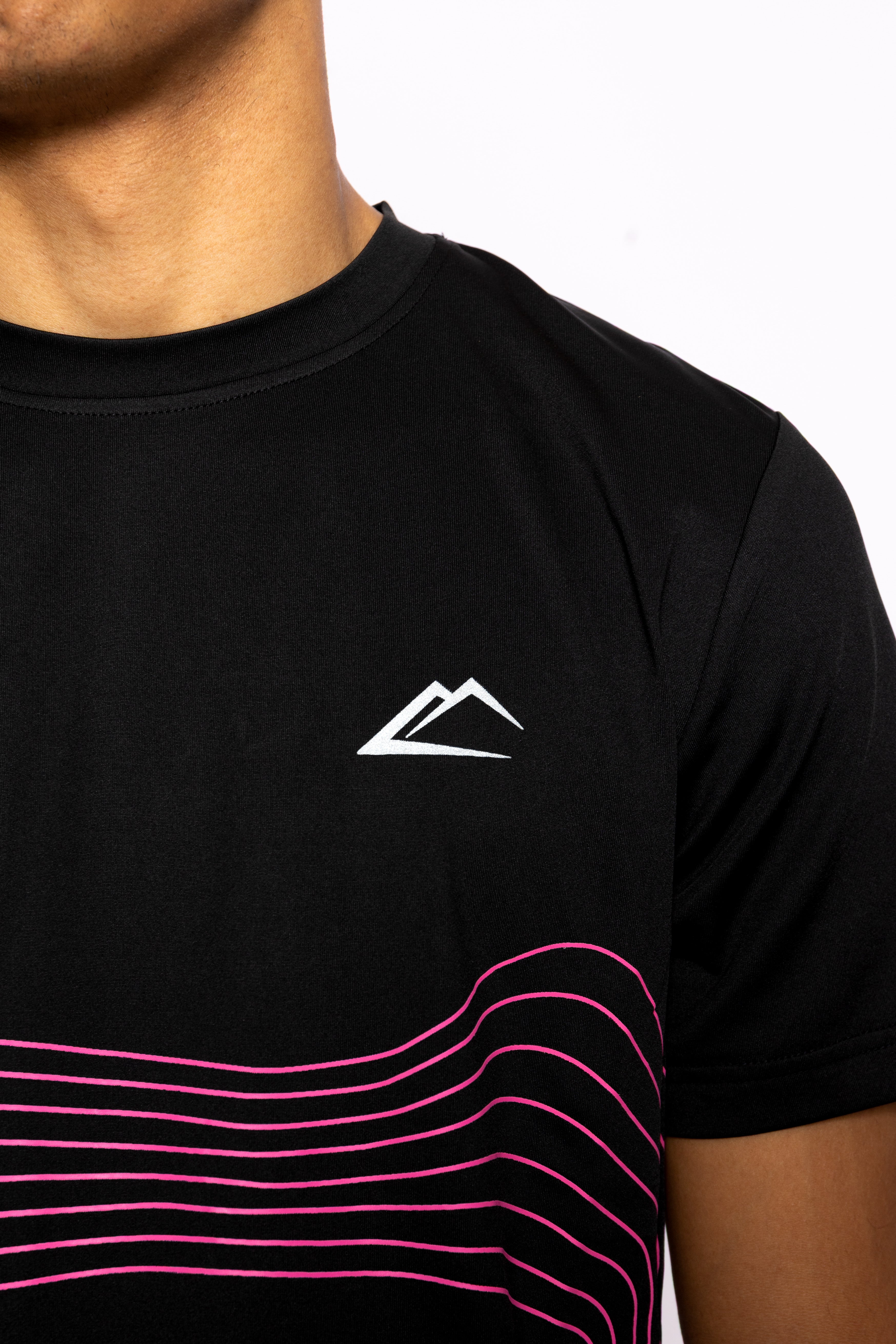 Wave T-Shirt - Hyper Pink/Black