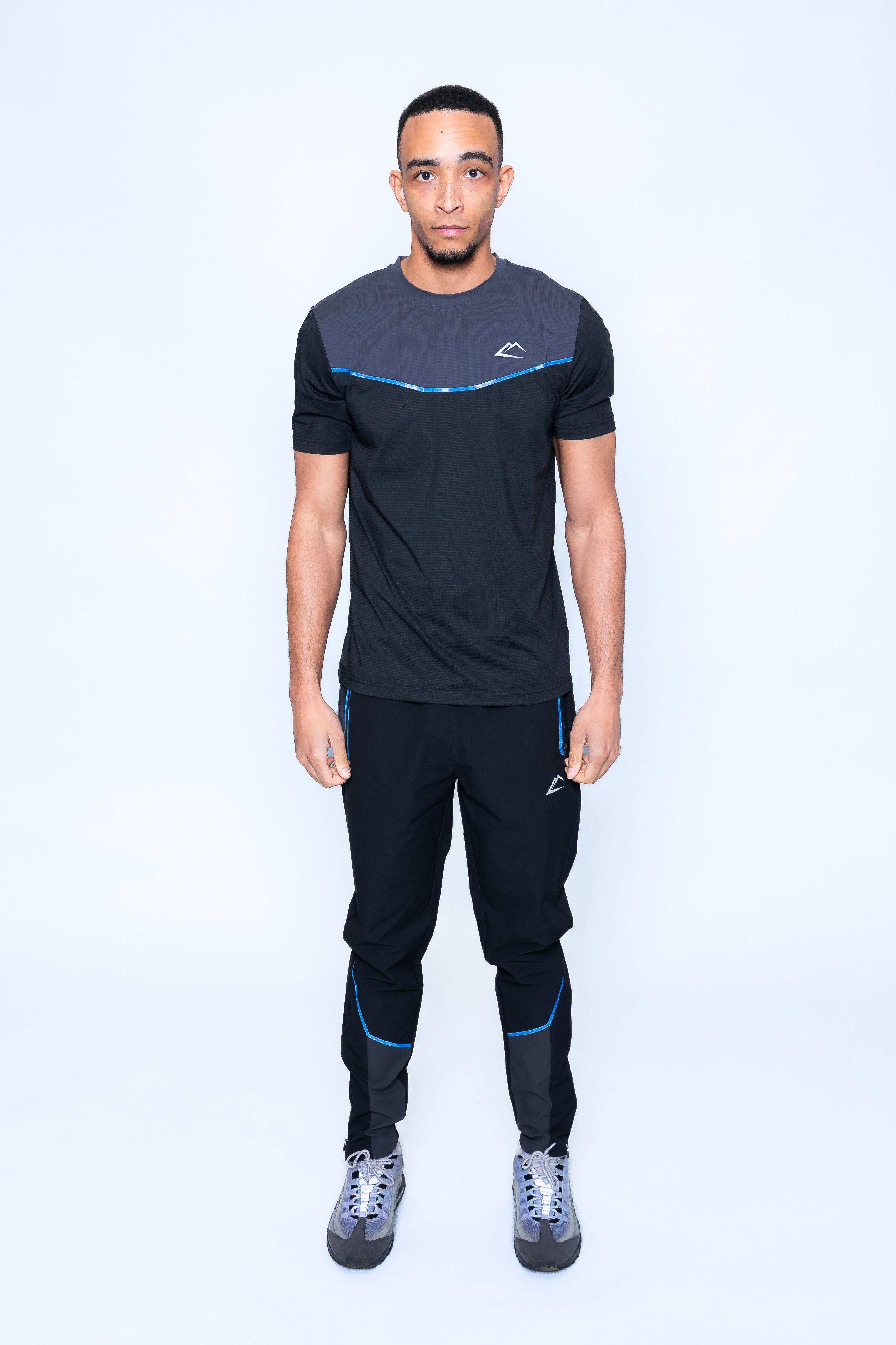 Strike Tee - Black/Blue