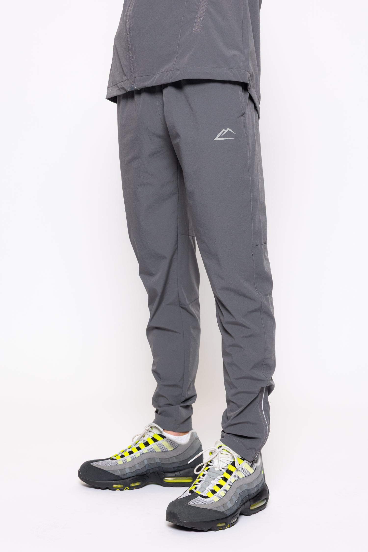 Surge Tracksuit - Smoke Grey/Neon