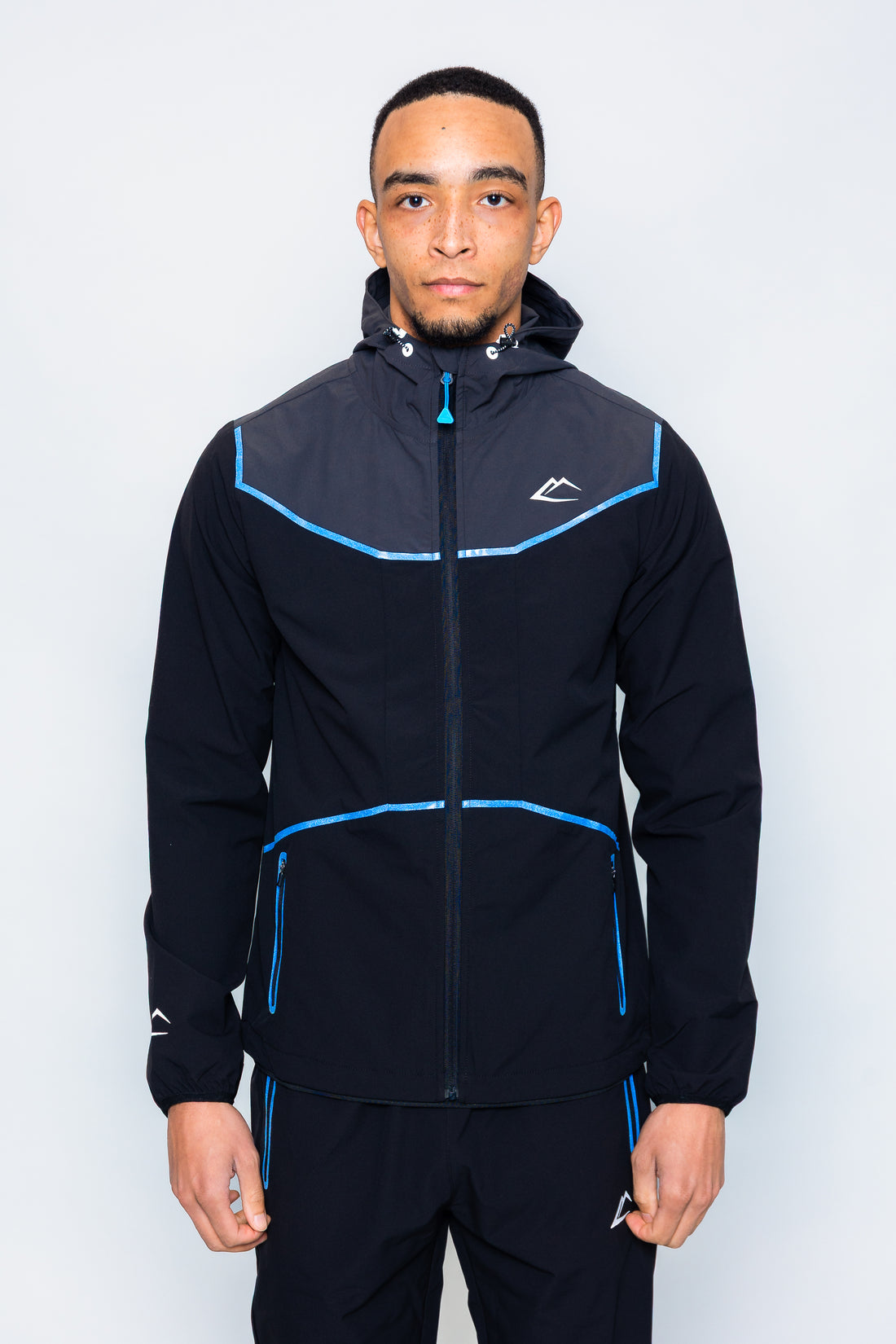 Strike Jacket - Black/Blue