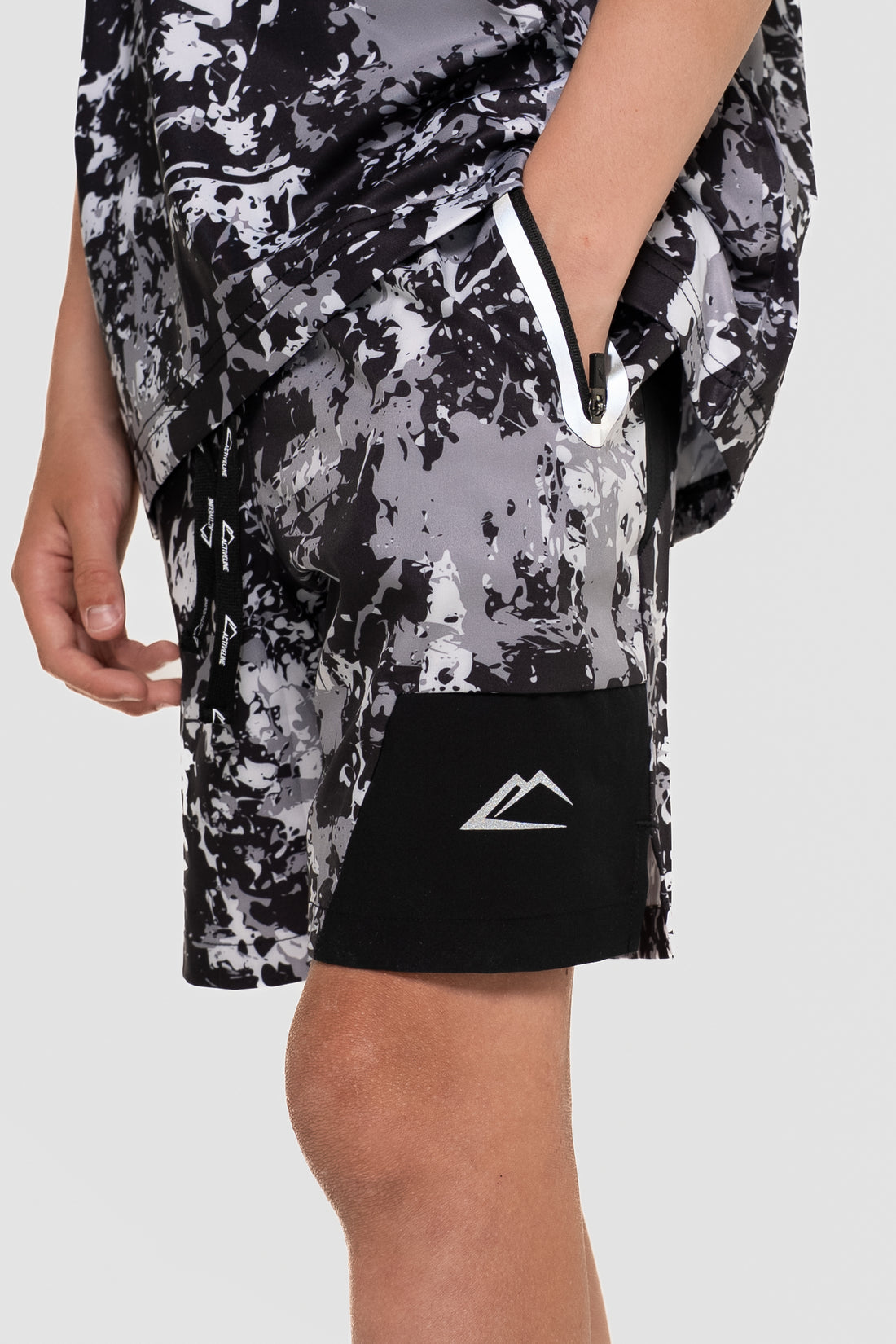 Juniors Colorado Shorts -  Grey/Multi