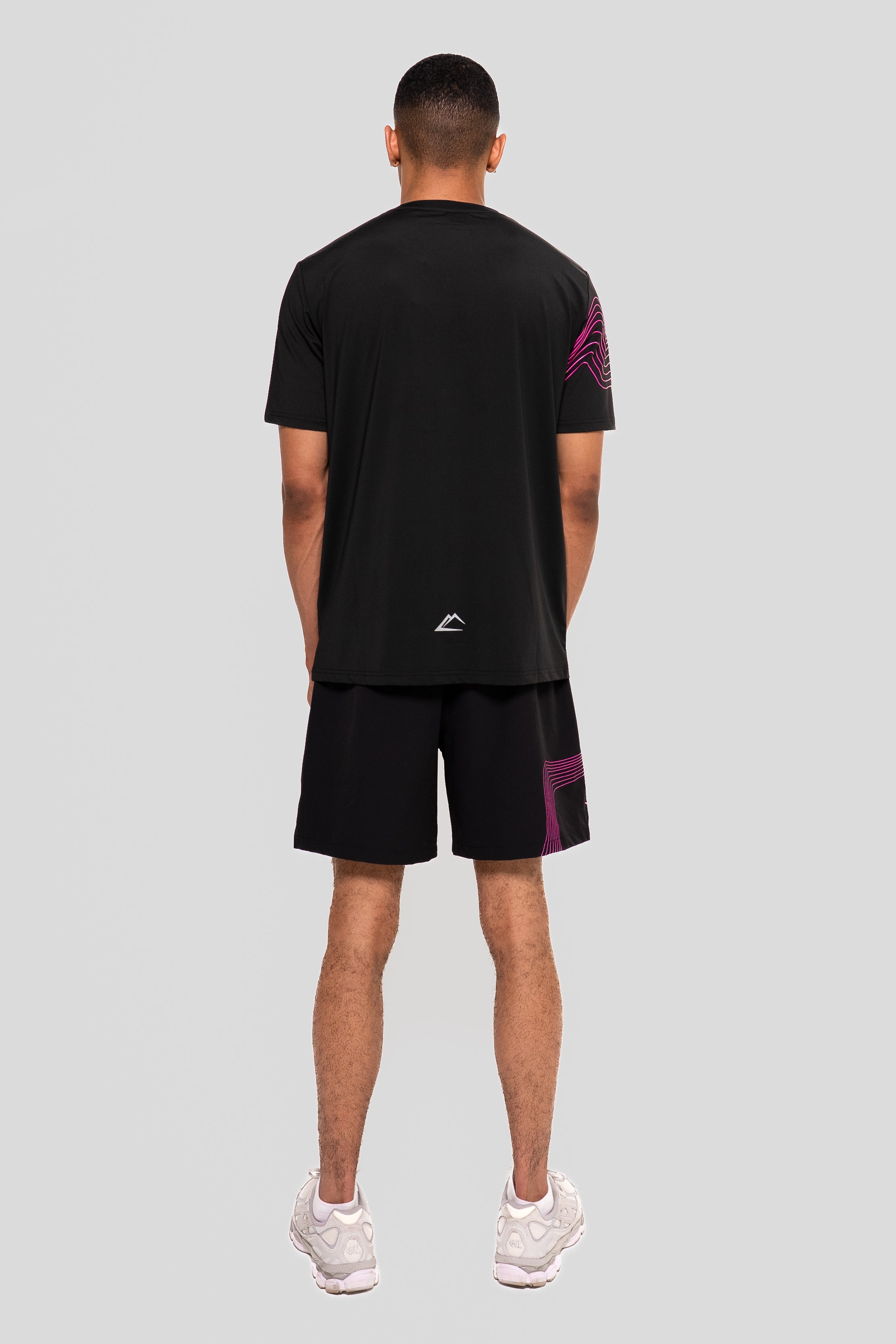 Wave 2.0 T-Shirt - Hyper Pink/Black