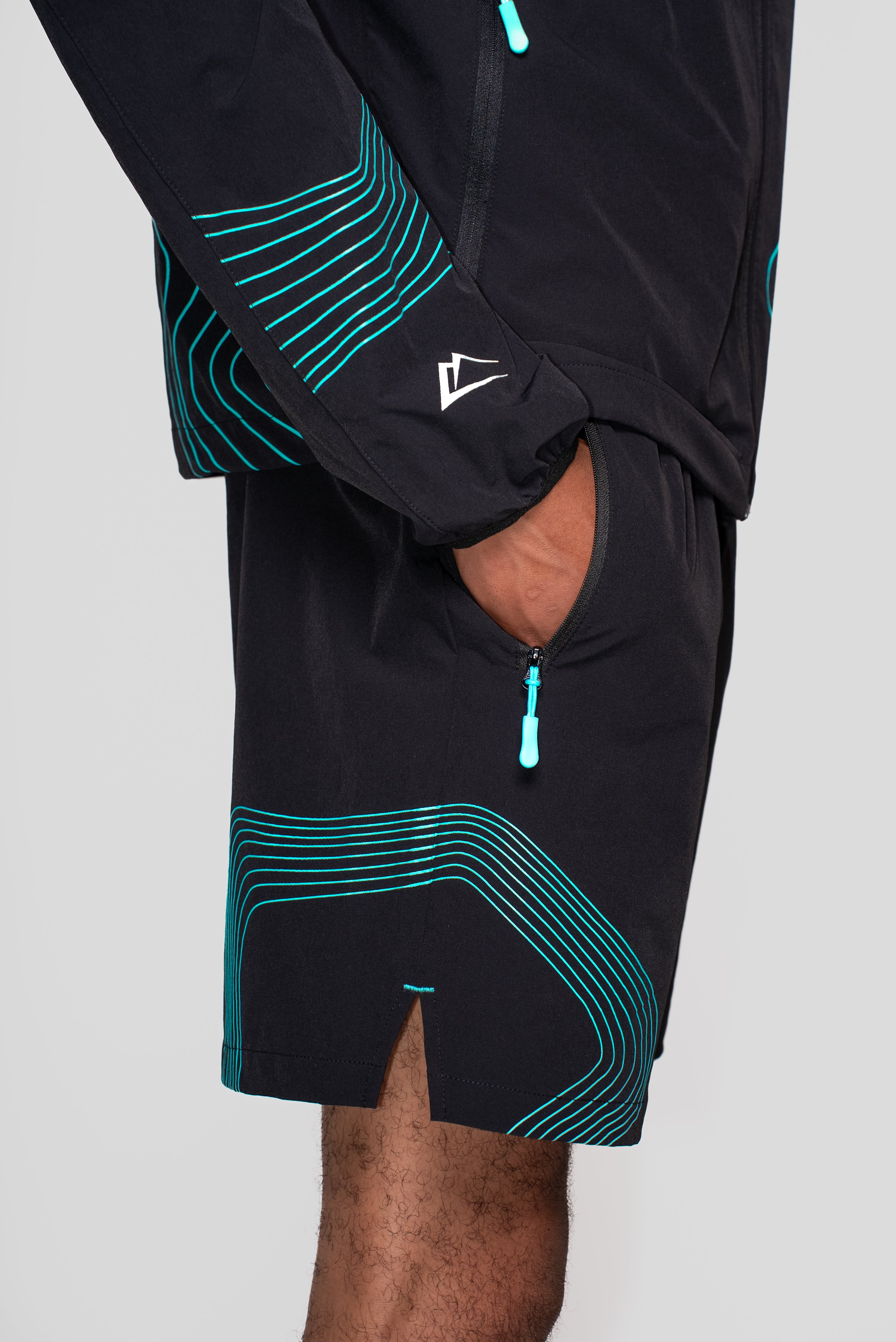 Wave 2.0 Windrunner Set - Turquoise/Black