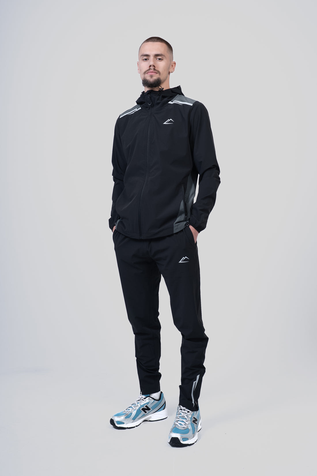 Tempo Tracksuit - Black/Gunmetal Grey