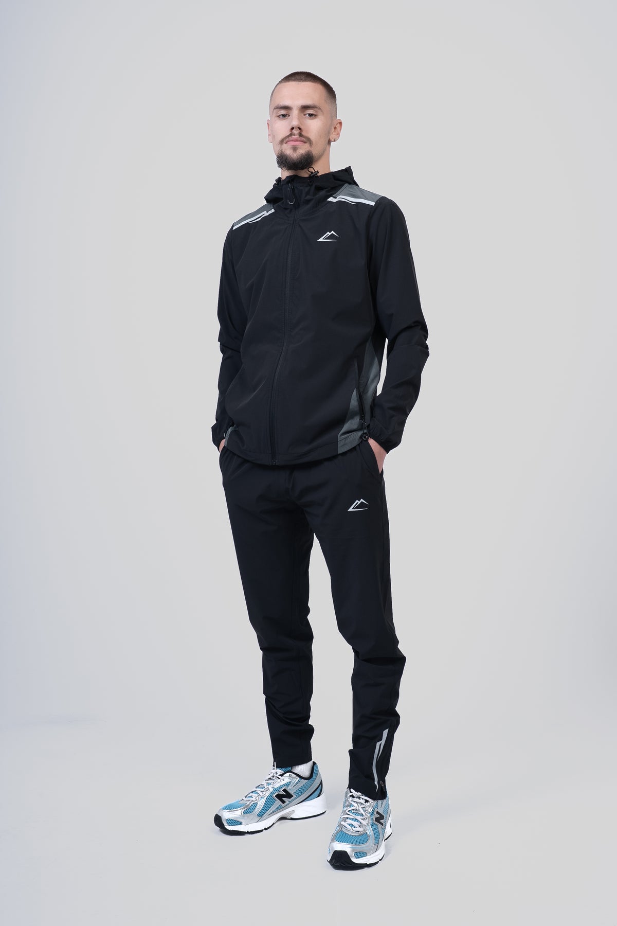 Tempo Tracksuit - Black/Gunmetal Grey