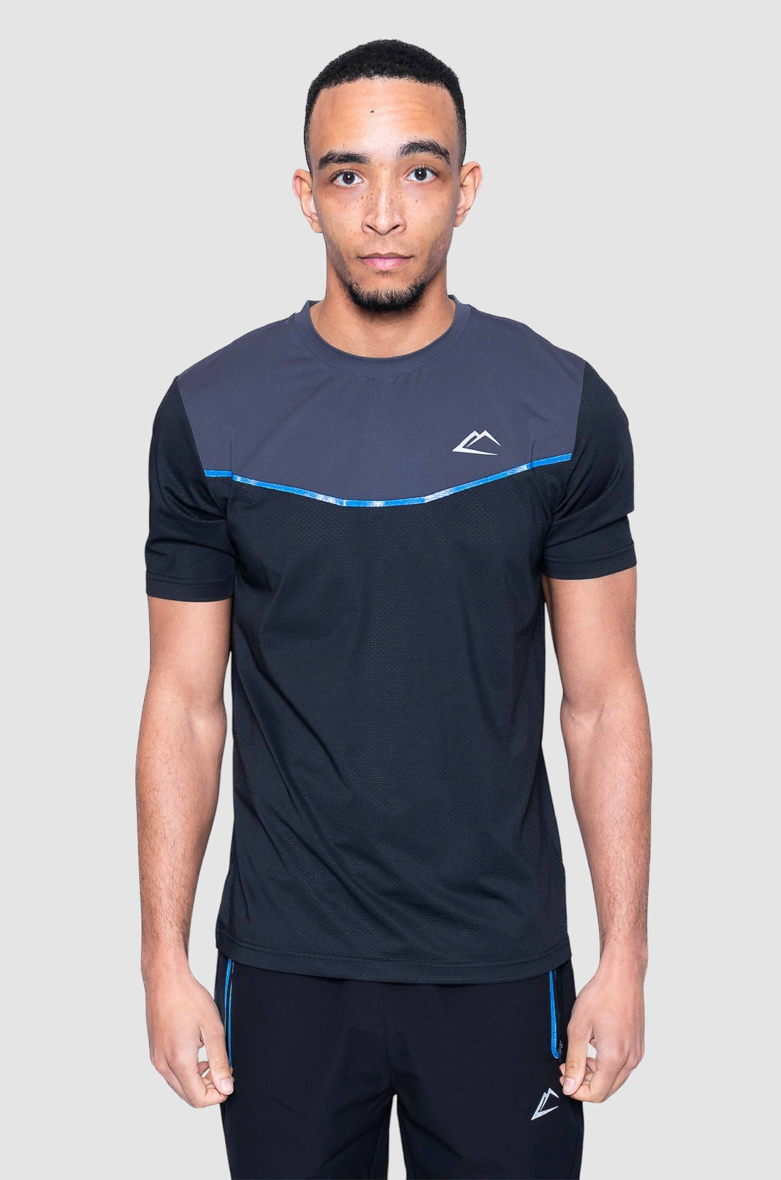 Strike Tee - Black/Blue