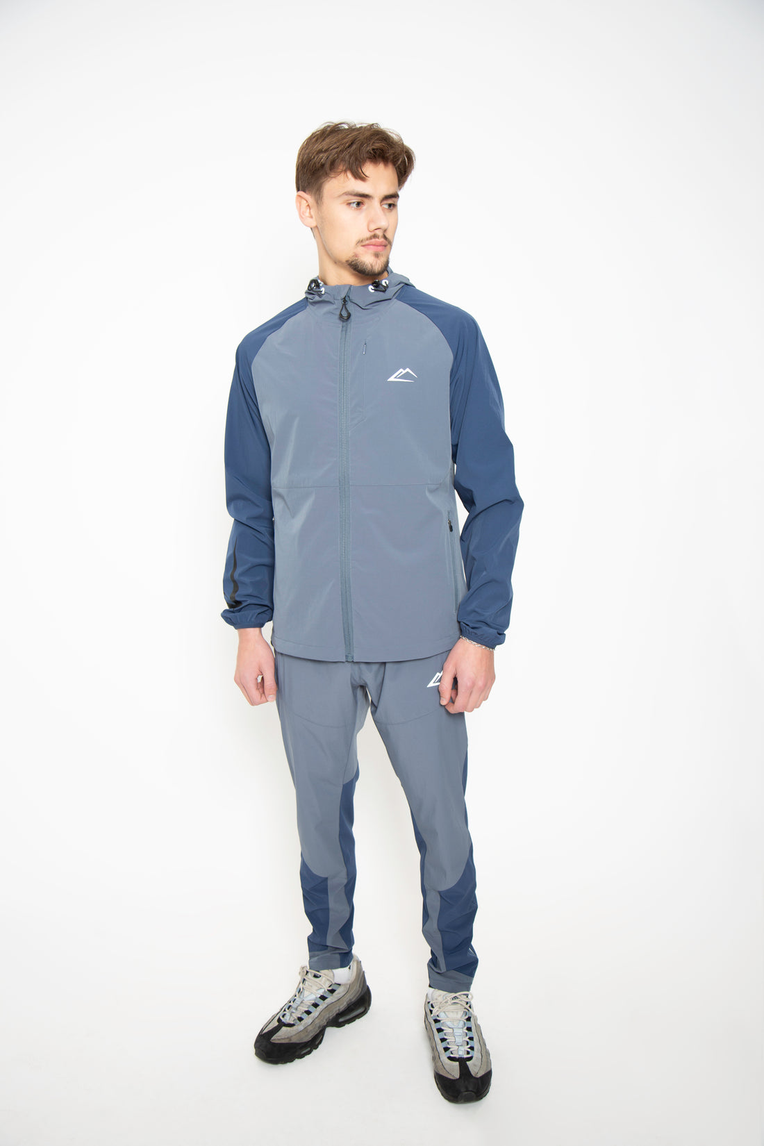 Apex Tracksuit - Cloud/Navy